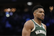 Milwaukee Bucks a un paso de enviar a Antetokounmpo junto a Curry