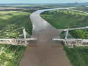 Unión del Puente de la Bioceánica, financiado por Itaipú, está a 118 metros de concretarse