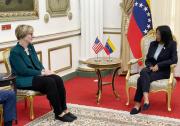 Delcy Rodríguez se reunió con encargada de negocios de EE UU en Venezuela