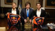 Javier Milei recibió a Luciano y Kevin Benavides en Casa Rosada