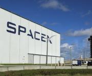 SpaceX de Elon Musk abrirá ofertas para su OPI a bancos no estadounidenses