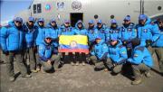 Fuerza Aeroespacial Colombiana prueba tecnología de punta en la Antártica chilena