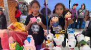 Niños toman protagonismo en la Ch'iti feria de la Alasita con miniaturas aún más pequeñas