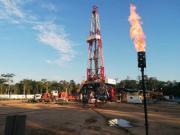 Denuncian plan para desmantelar YPFB mediante deterioro de servicios