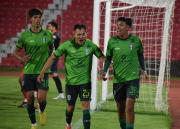 Tomayapo golpea primero en la serie ante Independiente