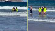 Captan rescate de adulta mayor que estaba con peligro de inmersión en La Serena