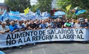 Más de 100 sindicatos marchan contra la reforma laboral: “Gobernadores cagones”
