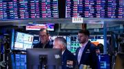 Wall Street cae con fuerza, arrastrada por las liquidaciones del sector tecnológico y los malos datos de empleo