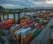 Superávit comercial de Brasil crece a US$4.300 millones en enero, bajo las previsiones