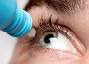 Fin de los lentes para leer: aprueban un colirio que recupera la visión perdida por presbicia