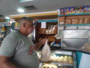 Subió la harina panadera y como siempre pagan los consumidores