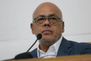 Jorge Rodríguez criticó a la encargada de negocios de EE UU en Venezuela por no llamar presidenta a Delcy Rodríguez