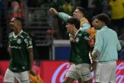 Gustavo Gómez sigue escalando en una tabla histórica en el Palmeiras