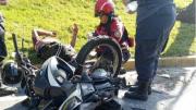 Accidente de motocicleta en la Cota Mil deja cuatro heridos: dos trabajadores de Juntos Todo es Posible entre ellos