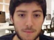 El tuitero libertario que liderará la nueva Oficina de Respuesta Oficial