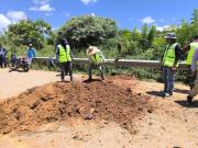 Mototaxistas suspenden bloqueos en la ruta a los Valles cruceños