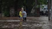COBERTURA EXCLUSIVA. Inundación en Metán: más de 200 evacuados en El Galpón tras el desborde del río Juramento