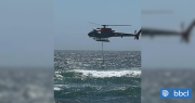 Rescatan a joven de 17 años que no lograba salir del mar en La Serena: estaría en estado grave