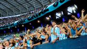 Racing busca su primera victoria ante Argentinos Juniors: hora, formaciones y TV