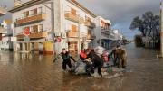 Más de una millar de evacuados por las inundaciones y deslizamientos de tierra en Portugal