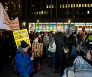 Alertan crisis de derechos humanos para migrantes mexicanos ante redadas de ICE