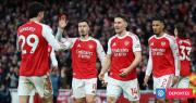 Arsenal goleó al difícil Sunderland y mantiene su ventaja en la cima de la Premier League