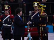 Milei buscó cerrar la polémica por el traslado del sable corvo de San Martín: Es un acto de justicia histórica