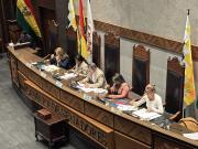 Senado aprueba ampliación del plazo de permanencia obligatoria en el país para autoridades que dejan el cargo