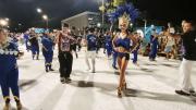 La ganadora del concurso del año pasado Río 2 Samba cerró el desfile inaugural del Carnaval de Soriano