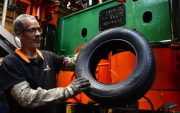 Reactivan antigua planta de Goodyear en Carabobo tras siete años de paralización