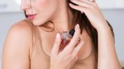 ¿Ponerse perfume en el cuello daña la tiroides?