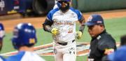 Venezuela escala al segundo lugar al doblegar a Cuba en la Serie de Las Américas