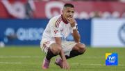 Un muerto: La reacción de los hinchas del Sevilla ante el ingreso de Alexis Sánchez
