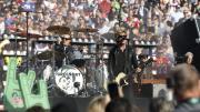 Super Bowl 2026: Green Day sacudió el Levi’s Stadium con 'American Idiot', pero sin mensaje directo contra Trump