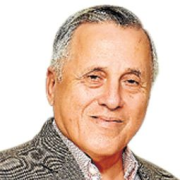 León Roldós: Humanizar a los humanos