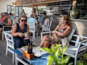 De redes de pesca a muebles: cómo transformar el plástico oceánico en productos aprovechables