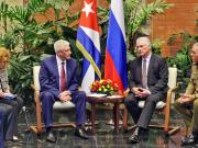 Rusia sale al rescate de Cuba, que se queda sin combustible para los aviones y tiene en vilo a miles de turistas