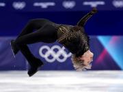 La mortal hacia atrás de Ilia Malinin, un salto prohibido 50 años que dejó boquiabiertos a todos, Djokovic incluido, en los Juegos Olímpicos de Invierno