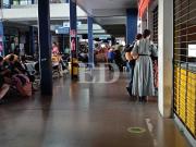 Protesta en la Bimodal: empresas del servicio de transporte no están atendiendo, subió el peaje dentro de la terminal