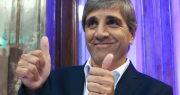 Caputo celebró y pidió: “Todos a llevar sus ahorros al banco”