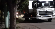 Confirman la causa de muerte del motociclista que chocó contra un camión de residuos en Rivadavia