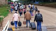 Éxodo en Misiones: miles de personas cruzan la frontera para buscar trabajo en Brasil