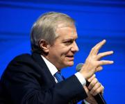 Proponen proyecto para que clientes paguen deuda de más de US$860 millones a distribuidoras