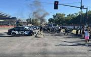 Corte de tránsito y “sirenazo” en Rosario por la protesta policial