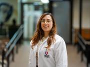 El quirófano, todavía terreno masculino: Un robot se pudo meter antes que una mujer