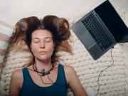 El tiempo es un espejismo: las teorías científicas sobre las horas que pasan muy lento