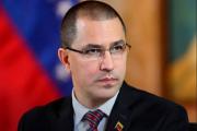 Jorge Arreaza ofrece balance tras reunirse con los familiares de detenidos este 10 de febrero