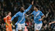 Manchester City goleó al Fulham y le acortó diferencia al Arsenal en la Premier League