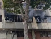 Controlado incendio en la urbanización San Isidro de Maracay ‎