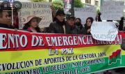 En La Paz protestan en demanda de la devolución del 100% de los aportes de jubilación